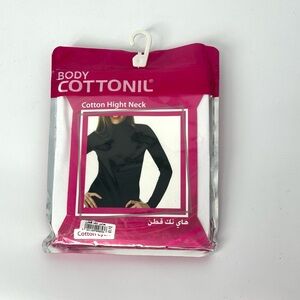 Cottonil NWT women’s XL high neck long sleeve shirt
